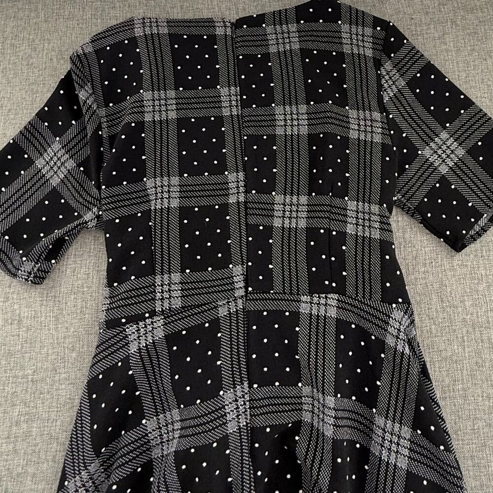ELLE Handkerchief Dress Plaid Large Boat Neck Black‎ Gray White Belt Tie - Picture 10 of 12